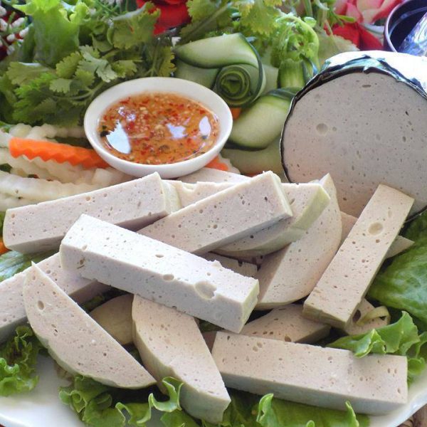 Thưởng Thức Đặc Sản Bình Định Chả Lụa Thịt Heo